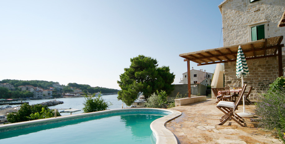 Kuca za odmor Bonaca – Sumartin photo: Denko Ivanisevic denko@propler.org +385 91 250 1251